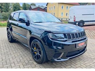 jeep grand cherokee 6.2 v8 trackhawk