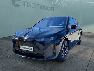 bmw ix m60 m sport pro driving assistant professional panorama glass roof sky lounge 400 kw