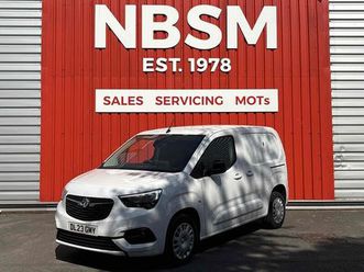 2023 vauxhall combo 1.5cdti pro 2300 (100ps)(eu6d) pro l1h1