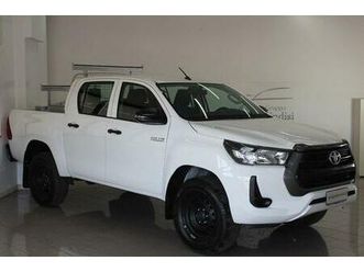 toyota hilux 2,4 d4d m/t dc 4x4 comfort.vc.