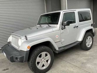 JEEP WRANGLER CONVERTIBLE 2-8-crd-sahara-automatic-2013