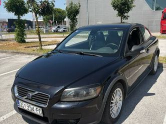 volvo c30 1,6 *reg 08/26* tempomat, senzori, koža, xenon, 2008 god.