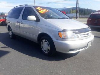 used 2003 toyota sienna le