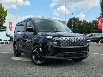 43kwh limited auto swb 5dr