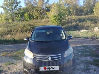 продажа honda freed, 2010 год в иркутске