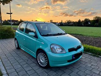 toyota yaris verspoilert&eingepasstesoundanlage clarion