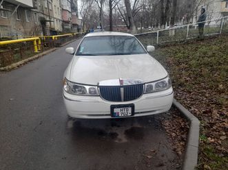 lincoln town car an. 2003