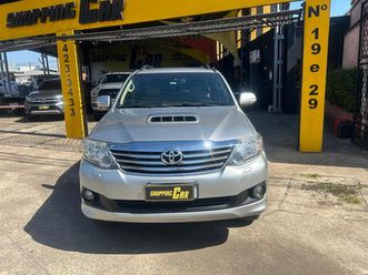 toyota sw4 3.0 sr 5l 4x4 aut. 5p