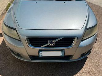 volvo v50 auto usata