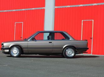 bmw 320i a