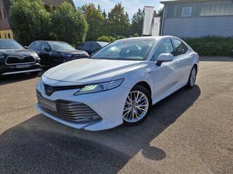 toyota camry executive leder navi led acc mehrzonenklim