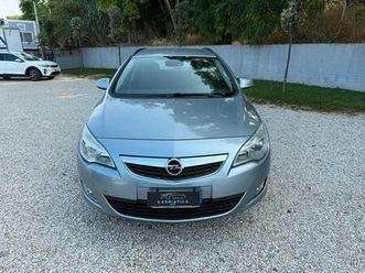 opel astra 1.4 100cv sports tourer cosmo