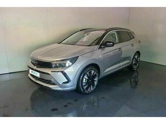 grandland hybrid 225 ch bva8