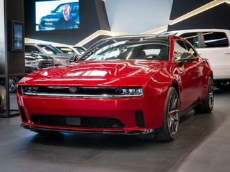 dodge charger 0.0 ev scat pack 670hp awd