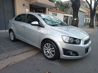 chevrolet sonic 1.6 ltz 4 p