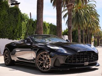 2026 aston martin db12 volante