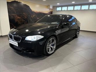 bmw m5 4.4 v8 32v gasolina 4p automático