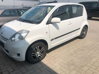 daihatsu sirion 1.0 -