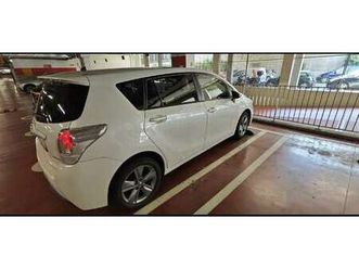 1.6 d-4d 7-sitzer start/stop executive