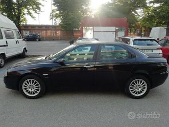 alfa 156 1.9 jtd 16 v - berlina nera -