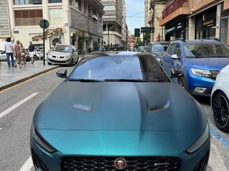 coupé 2.0 i4r-dynamic black aut. 300 r-dynamic