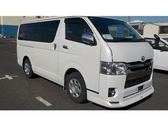 2016 toyota hiace 3.0l turbo diesel mpv /van /camper van a vendre