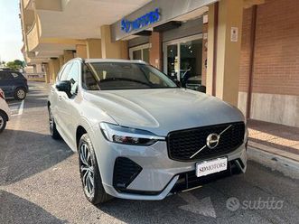 volvo xc60 2.0 b4 plus dark auto
