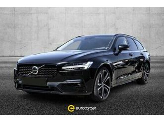 b4 (d) awd automatico ultimate dark