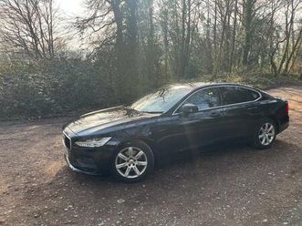 2.0 d4 momentum auto euro 6 (start/stop) 4dr