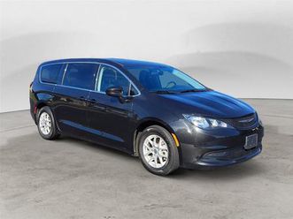 used 2022 chrysler voyager lx