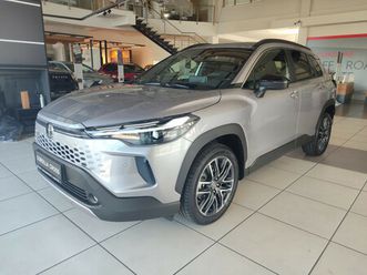 toyota corolla cross 1.8 hev fwd style