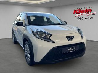 toyota aygo x 1.0 vvt- business edition apple carplay a