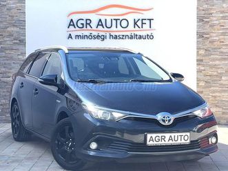 toyota auris touring sports 1.8 hsd active my17 trend (automata) ajándék 1év műszaki garancia - friss műszakival - vasárnap is megtekinthető!