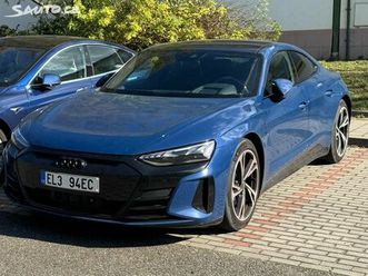 audi e-tron gt 350 kw quattro hud 360 soh 91%