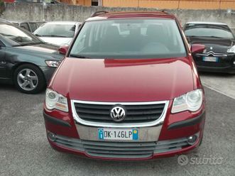 volkswagen touran 1.6 trendline bifuel g - 30