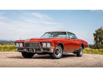 1972 buick riviera orange automatique, 3 vitesses conduit...