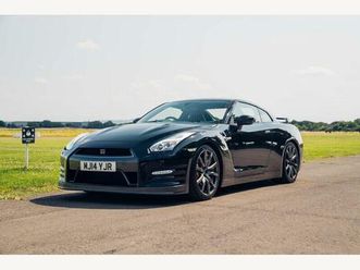 3.8 v6 premium black auto 4wd euro 5 2dr