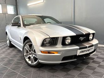 ford mustang v 4.6 v8 305 ch gt 45th anniversary bva