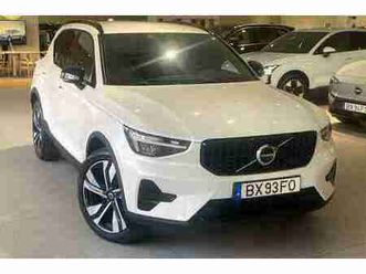 xc40 2.0 b3 plus dark