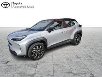 ② toyota yaris cross dynamic plus bi-tone — toyota — 2ememain