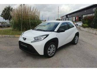 toyota aygo x 1.0 vvt-i 72 cv 5 porte limited air nuova a roma