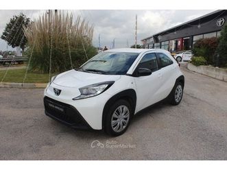 1.0 vvt-i 72 cv 5 porte active