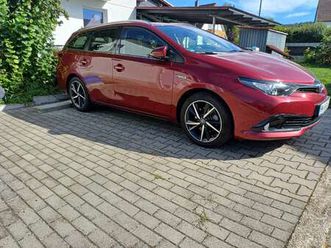 auris touring sports hybrid 1.8 vvt-i hybrid autom