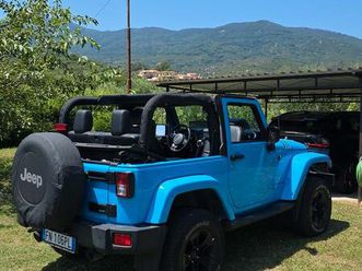 fuoristrada jeep wrangler