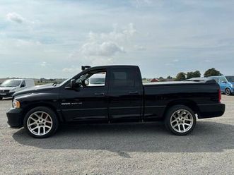 srt-10 quad cab viper clean title