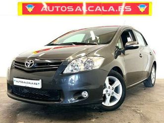 toyota - auris 1.4 d4d dpf active