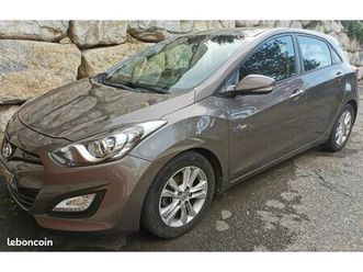 hyundai i30 1.6 crdi 110cv blue drive business