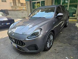 gt mhev 300 cv full,subentro leasing 385 euro/mese