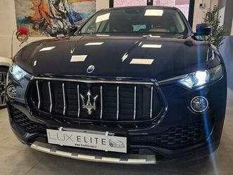 maserati levante 3.0 v6 granlusso 250cv *blu nobil