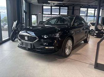 leon st 2.0 tdi 150 cv dsg business nuova